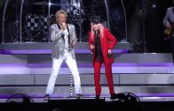 Sir-Rod-Stewart-with-Cyndi-Lauper-This-Old-Heart-of-Mine-Live